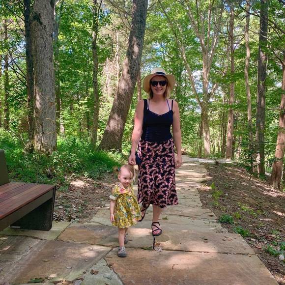 Meet your Posher, Whitley - Picture 1 of 1